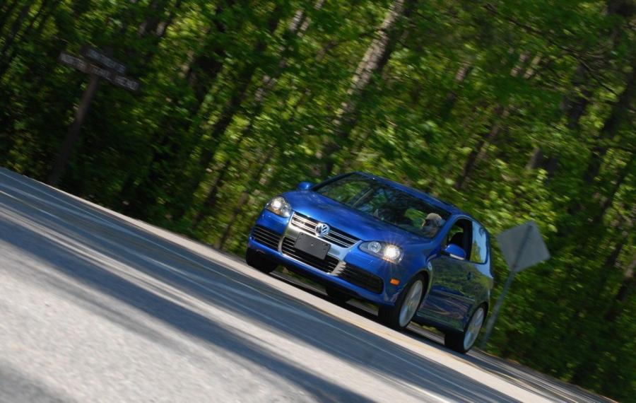  Volkswagen Golf R32 2008 года  (фото 29 из 62)